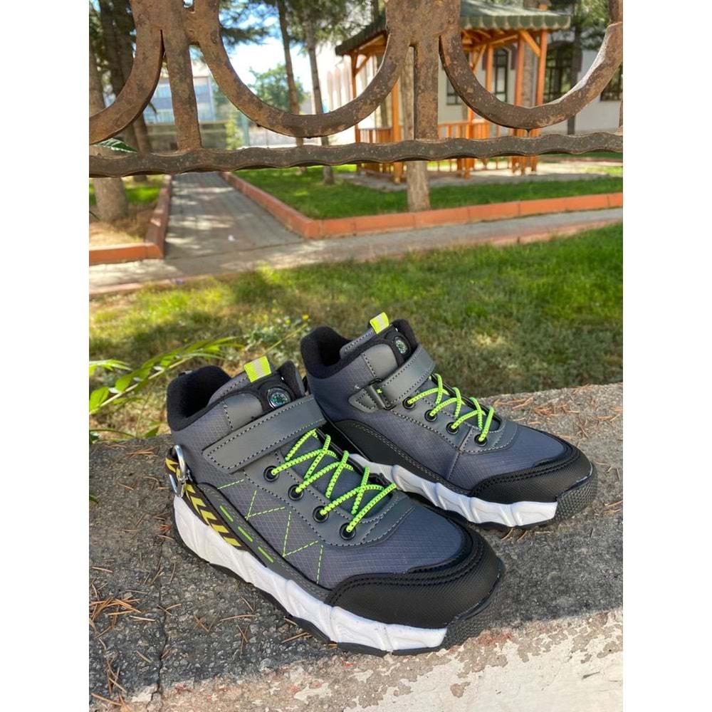 Cool 0921 Erkek Çoçuk Su Ve Soğuğa Dayanıklı Trekking Bot - Siyah Gri - 34