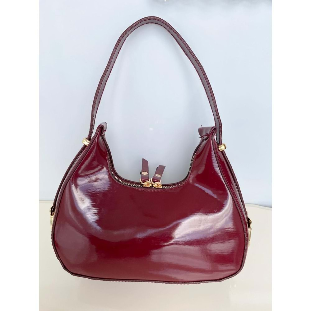 Love Of Bags 1166 Cherry Model Rugan Özel Kilit Sistemli Askı Boyu Ayarlanabilir Kadın Omuz Çantası - Bordo - TEK EBAT - BTMK01166-Bordo-TEK EBAT