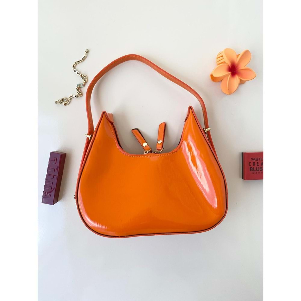 Love Of Bags 1166 Cherry Model Rugan Özel Kilit Sistemli Askı Boyu Ayarlanabilir Kadın Omuz Çantası - Turuncu - TEK EBAT - BTMK01166-Turuncu-TEK EBAT