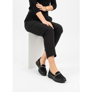 Kadın Günlük Taşlı Ortapedik Ayakkabı 1321 - Siyah - 40 - BTMK01321-Siyah-40