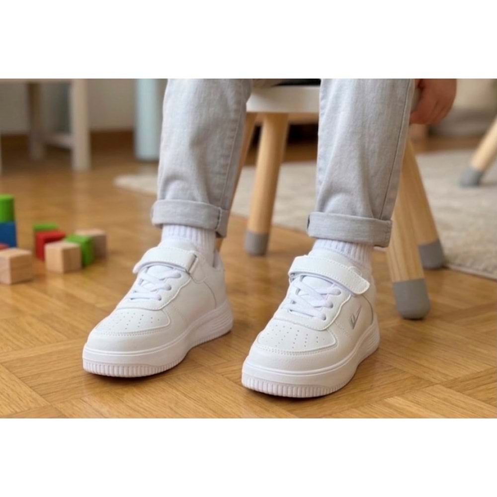 Pabuçhan Unisex Çocuk Cırt Cırtlı Günlük Spor Ayakkabı - Beyaz - 30 - BTMK01330-Beyaz-30
